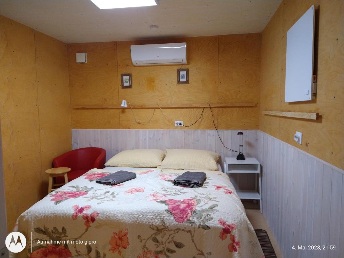 Lahemaa Kohvikann B & B, Caravan Park Palmse Szoba fotó