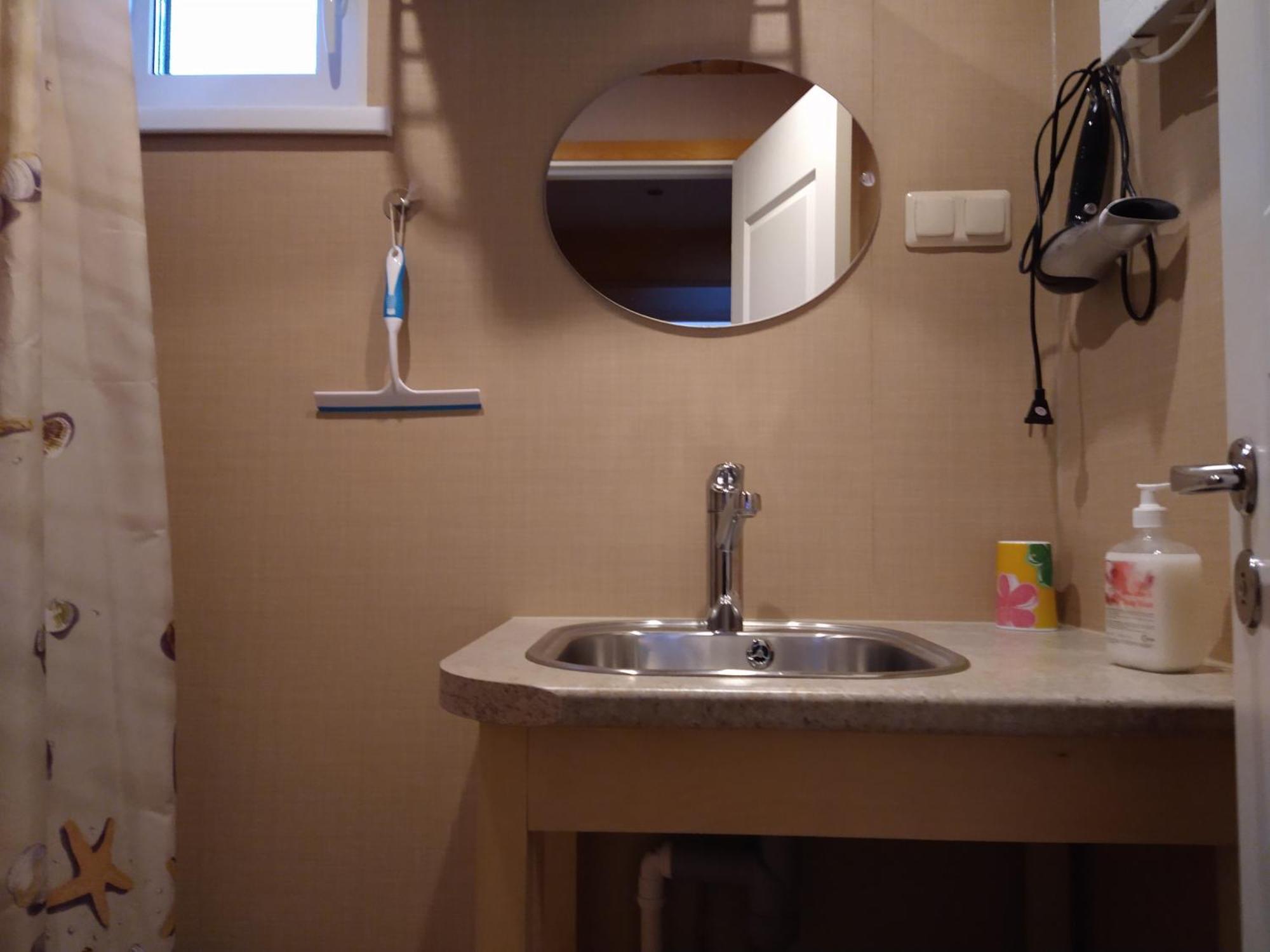 Lahemaa Kohvikann B & B, Caravan Park Palmse Szoba fotó